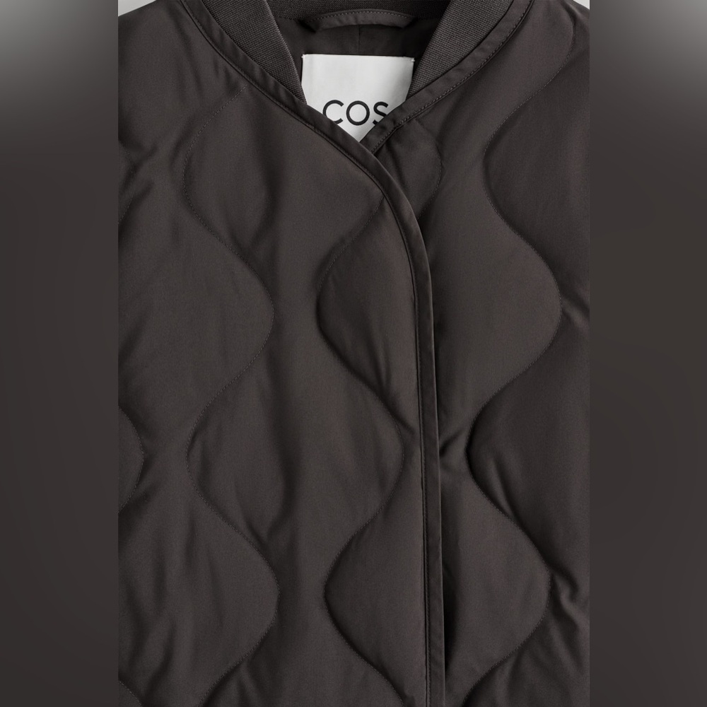 LIKE NEW COS Oversized Quilted Jacket Size M in Dark Brown - Picture 8 of 13